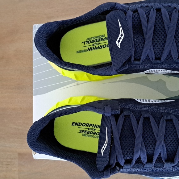 Saucony Endorphin Pro 4 Running Shoes - Color: Navy / Citron - Size: 10 - Picture 4 of 9
